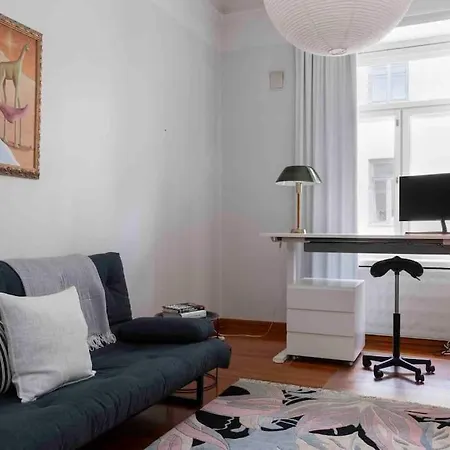 Historic In City Center Apartment Helsinki